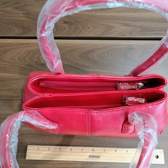 Elegant Red Vegan Leather Handbag - Picture 2 of 3